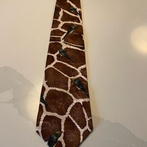 Vintage Nature Company Brown Giraffe-Print Tie with bird Motif